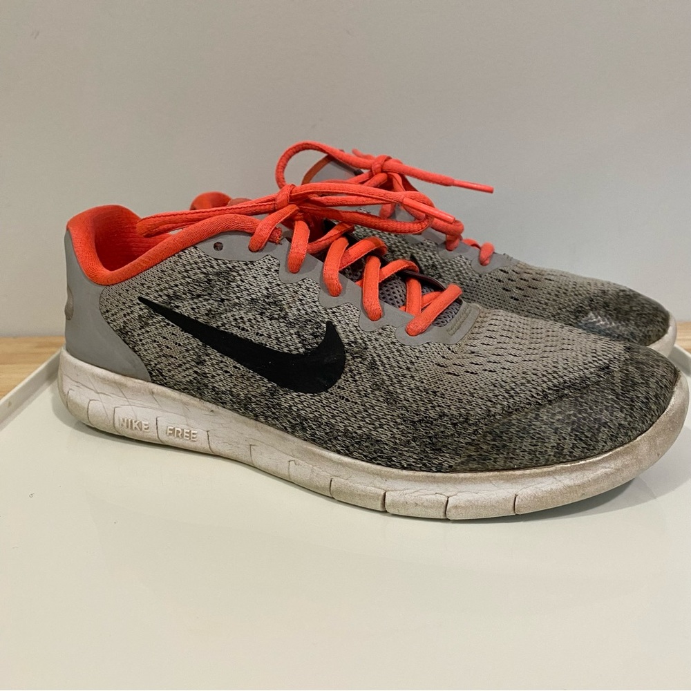 NIKE Free • 6.5 Y • equiv. to 8 women’s